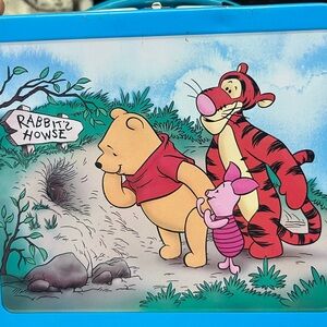 Hallmark School Days Walt Disney Winnie the Pooh Lunch box Ltd Ed.  #3E/0217